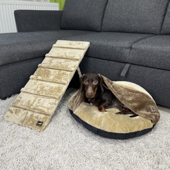   Bézs közepes (40 cm széles) rámpa szett egyedi hímzéssel